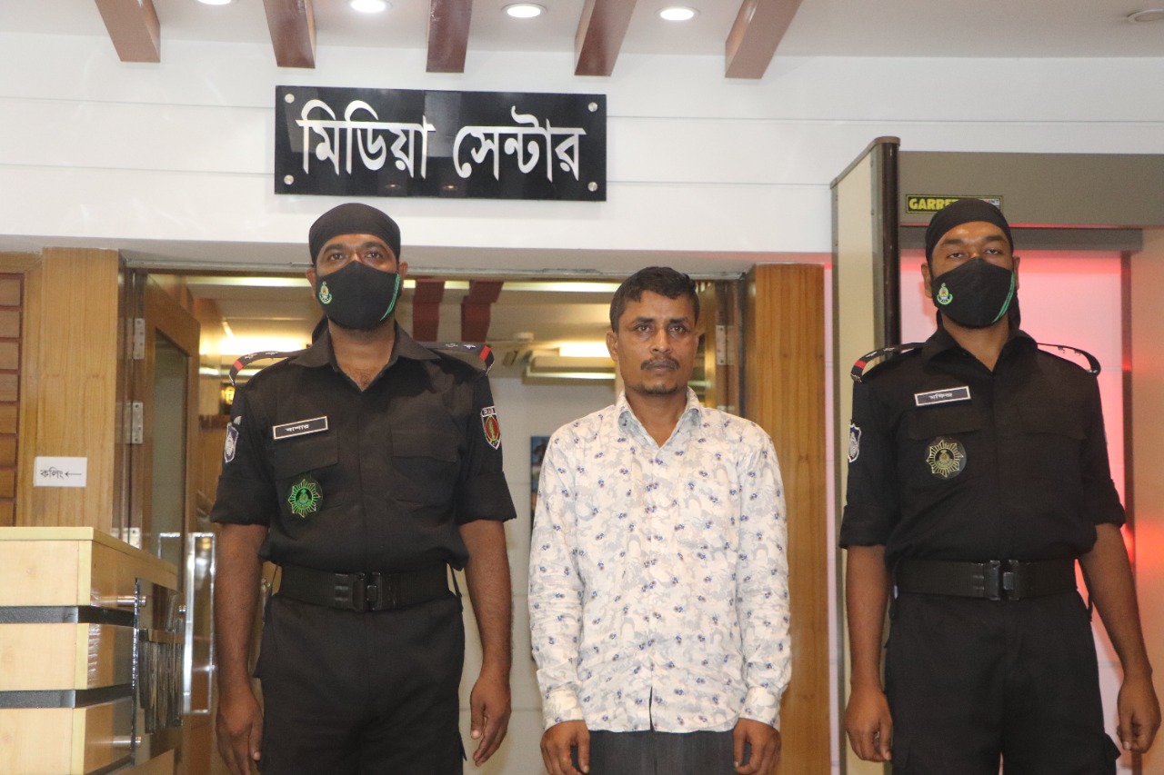 অন্তঃসত্বা স্ত্রীকে হত্যা