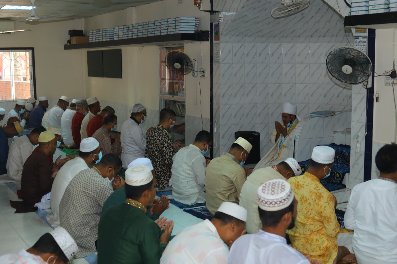 সীতাকুণ্ডে শহিদদের উদ্দেশ্যে বিশেষ দোয়া মাহফিল অনুষ্ঠিত