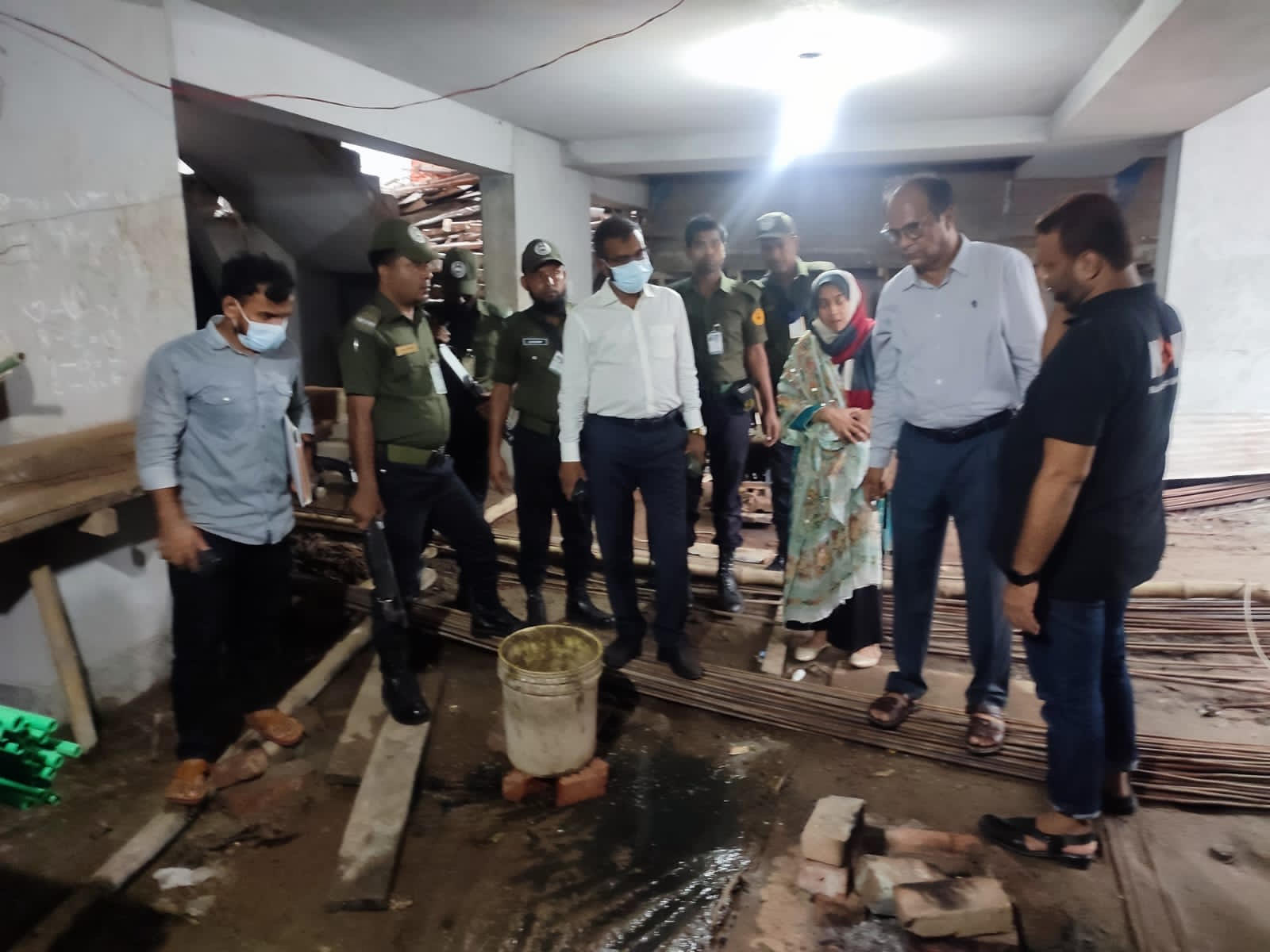 ডেঙ্গু বিস্তার রোধে দক্ষিণ সিটির প্রথম দিনের অভিযানে ৫ মামলায় সোয়া লাখ টাকা জরিমানা