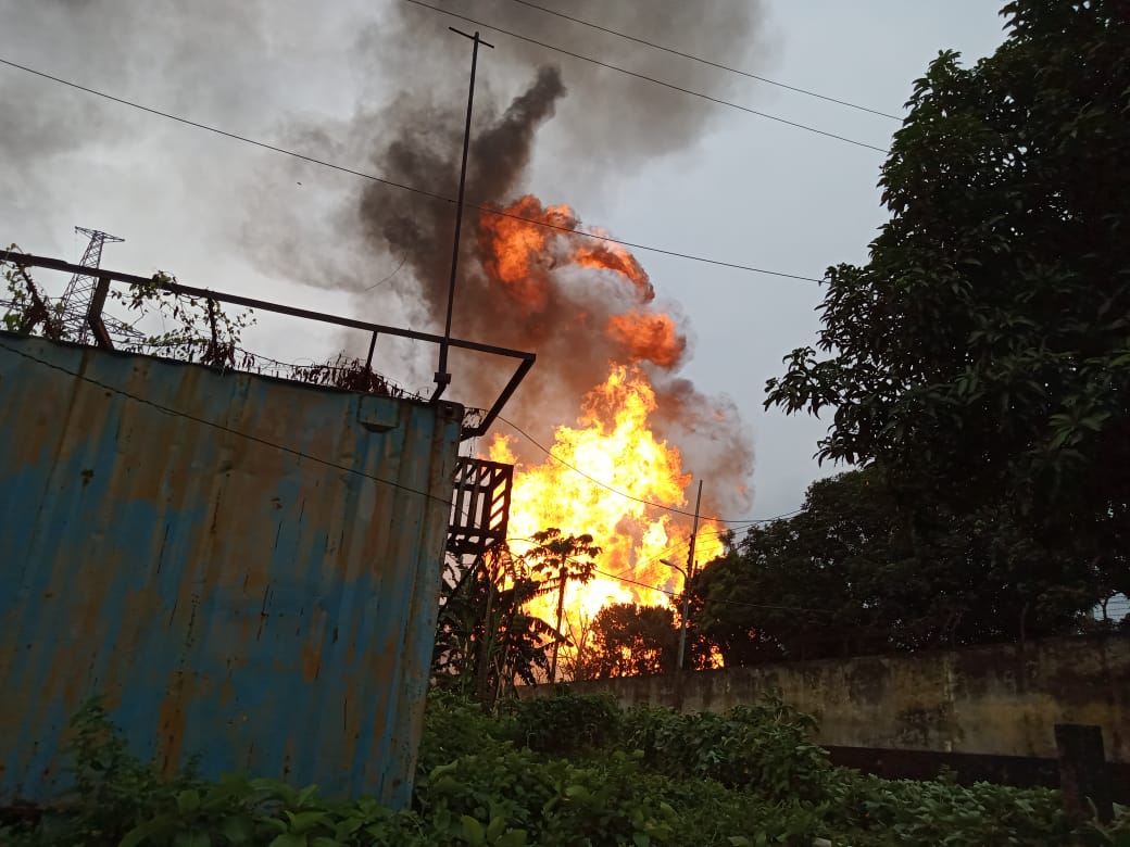 আদমজী ইপিজেডে আগুন