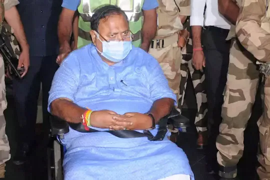 তিন মন্ত্রী পদ থেকেই পার্থ চট্টোপাধ্যায়কে সরিয়ে দেওয়া হলো