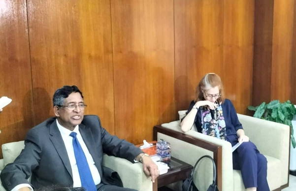 গ্যাসের অভাবে কারখানা বন্ধ থাকলেও দেশে সারের সংকট হবে না : কৃষিমন্ত্রী