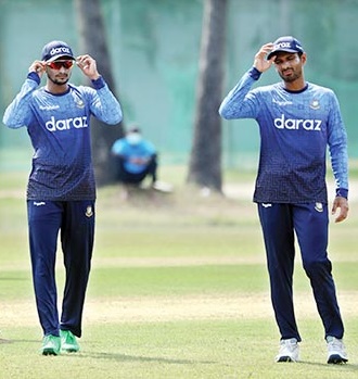 রিয়াদের জায়গায় টি২০ অধিনায়ক হচ্ছেন সাকিব!