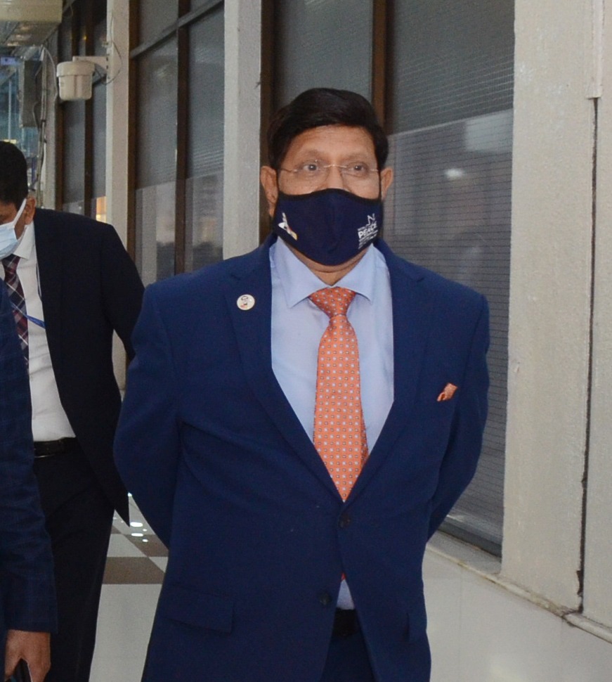 হযরত শাহজালাল আন্তর্জাতিক বিমানবন্দরে যাত্রীদের দুর্ভোগ লাঘবে কার্যকর ব্যবস্থা নিতে পররাষ্ট্রমন্ত্রীর আহবান