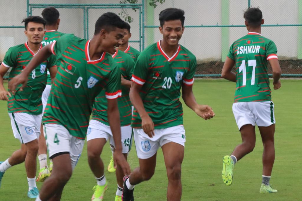 ভারতকে হারিয়ে আজ শিরোপা উৎসবে মাতবে বাংলাদেশ?