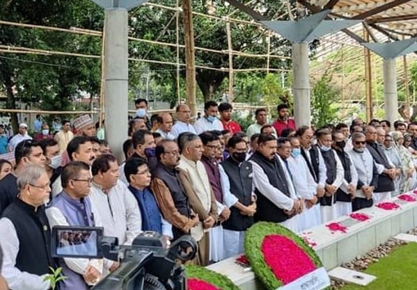 আমরা রাজপথের পুরাতন খেলোয়াড়, বিএনপি এই পথে নতুন : ওবায়দুল কাদের