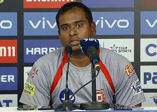 টেকনিক্যাল কনসালট্যান্ট শ্রীধরন শ্রীরাম, প্রধান কোচ কে?