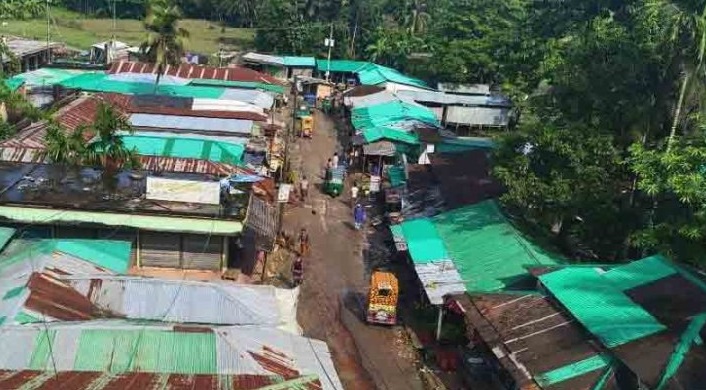 সীমান্তে পরিস্থিতি খানিক শান্ত, বাড়ি ফিরছেন বাসিন্দারা
