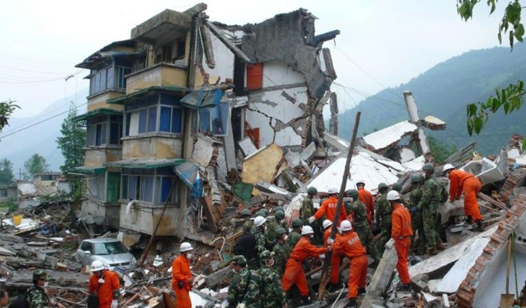 শক্তিশালী ভূমিকম্পে চীনে মৃত্যু বেড়ে ৭৪