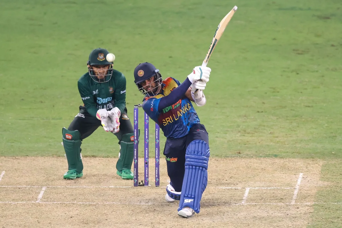 শ্রীলঙ্কার কাছে হেরে বিদায় বাংলাদেশ