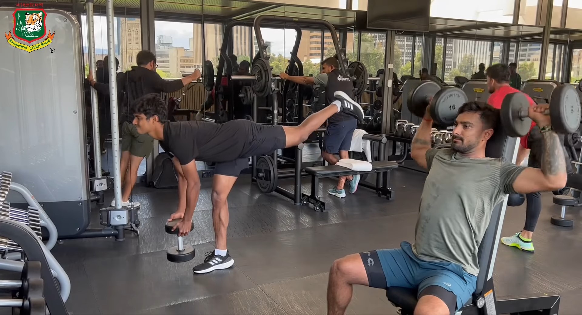 ভারতের হারিয়ে আজ অঘটন ঘটাতে পারবে বাংলাদেশ?