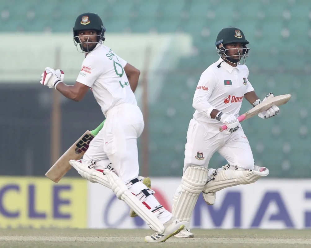 চট্টগ্রাম টেস্টে হারের মুখে বাংলাদেশ