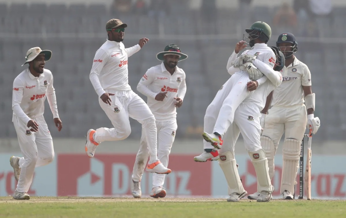 ভারতকে বেশি দুর যেতে দেননি সাকিব-তাইজুল