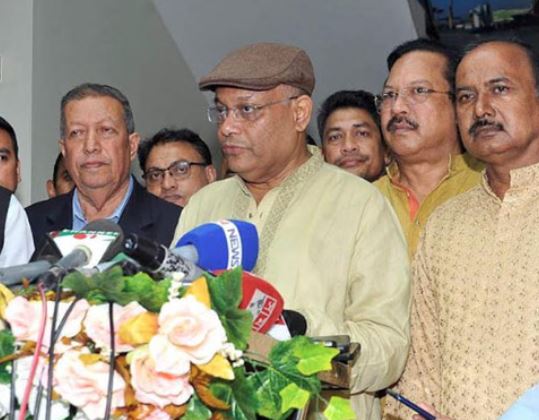 বিএনপি সারাদেশে বিক্ষোভের ডাক দিয়ে বিশৃঙ্খলা তৈরির অপচেষ্টা চালাচ্ছে - তথ্যমন্ত্রী