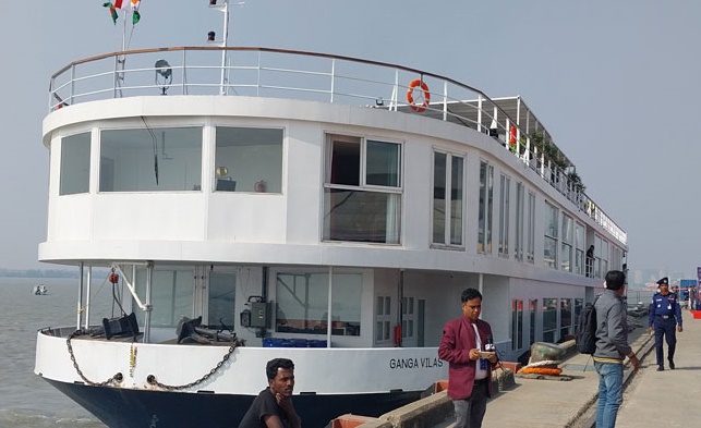 ভারতের প্রমোদতরি ‘গঙ্গা বিলাস’ মোংলায়