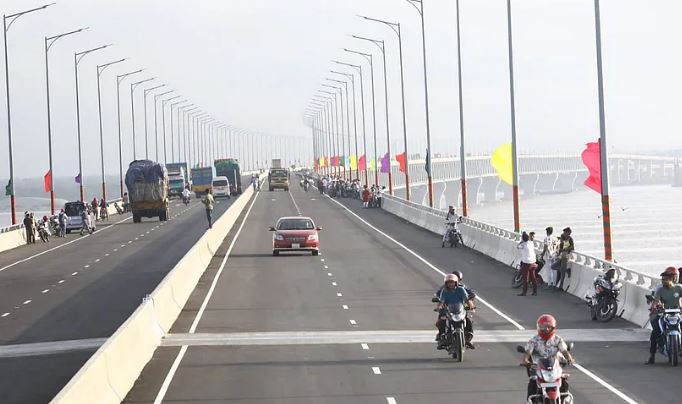 পদ্মা সেতু থেকে টোল এসেছে ৬০৩ কোটি ৭৬ লাখ টাকা