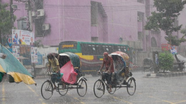 দেশের ৯ অঞ্চলে ঝোড়ো বৃষ্টির পূর্বাভাস