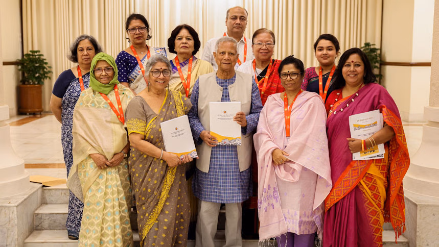 নারী-সংস্কার কমিশনের প্রস্তাব দ্রুত বাস্তবায়নের নির্দেশ প্রধান উপদেষ্টার