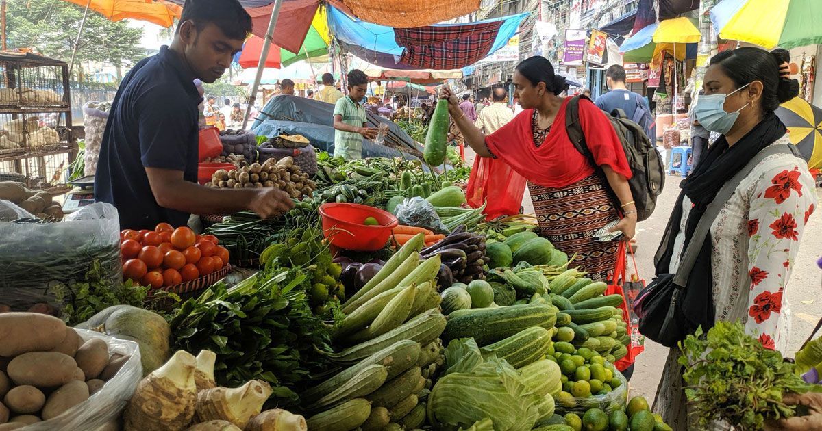 সবজির বাজারে আগুন, ভোগান্তিতে ভোক্তা
