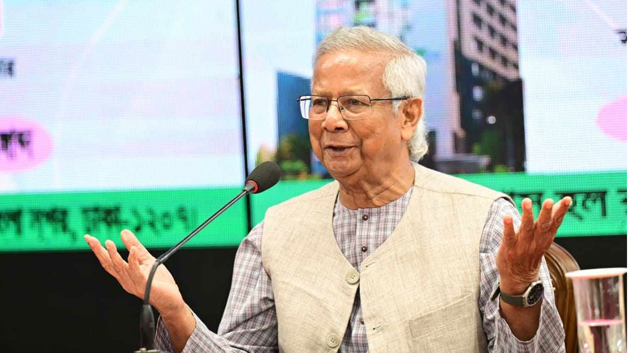 মাইক্রোক্রেডিট ব্যাংকের জন্য আলাদা আইন প্রণয়নের তাগিদ প্রধান উপদেষ্টা ইউনূসের-potheprantore-samiduudin sakin news dailypothe prantore'